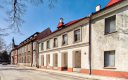 Brzeg, budynek biurowo - usługowy, 2 159 m2, sprzedam, 1 600 000 PLN netto.  
  
Budynek pod mieszkania przy Parku Centralnym. 