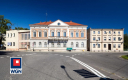 Sulechów, zabytkowy budynek pod biura i usługi, 2 340 m2, sprzedam, 725 000 PLN netto.  
  
Kompleks budynków biurowo-techniczn
