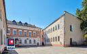 Sulechów, zabytkowy budynek pod biura i usługi, 2 340 m2, sprzedam, 725 000 PLN netto.  
  
Kompleks budynków biurowo-techniczn