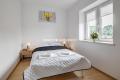 Budynek z 6 niezależnymi apartamentami.