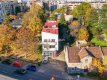 Lokal mieszkalno-usługowy w centrum.