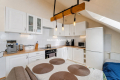 2-pok, 48 m² (ok. 60 m² po podłodze), balkon