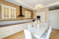 Apartament z duszą tuż przy Plantach, klima, winda