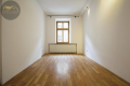 98M2/ 3 POKOJE/ I PIĘTRO/ CENTRUM