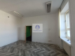 Śródmieście: lokal biurowo-usługowy 23,80 m2 z umywalką, do wynajęcia