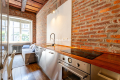 Dwupokojowy apartament z historycznym charakterem