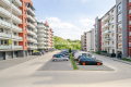 Bochnia, 2-pokojowe mieszkanie o powierzchni 37 m² wraz z miejscem postojowym i komórką lokatorską. 
Mieszkanie położone na par