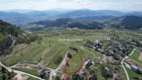 Działka budowlana o pow. 1596 m2  Krzeszów, gm. Stryszawa. 
Widokowa działka  położona w malowniczym Krzeszowie  w okolicy Besk