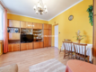DOM NA SPRZEDAŻ - KRAKÓW, BIEŻANÓW  

 2 niezależne poziomy | ok. 200 m² | 14 arów działki | podpiwniczenie | 2 garaże 

  Dom 