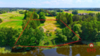 Działka nad jeziorem