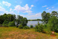 Działka nad jeziorem