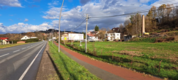 Działka pod usługi lub zabudowe jednorodzinną