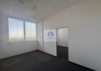 Włochy: lokal biurowy 50,60 m2 do wynajęcia