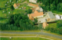 Kompleks produkcyjno-mieszkalny z halami i działką 6000 m² – Mieroszów