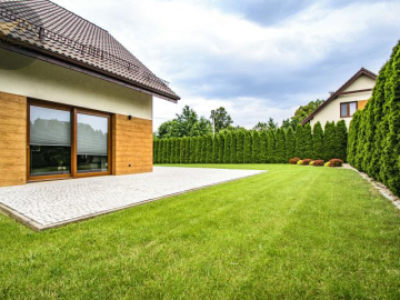 KOMFORTOWY I ELEGANCKI DOM CZEKA WŁAŚNIE NA CIEBIE
