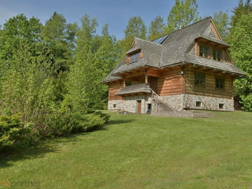 Piękny dom z bali przy lesie, w górach, dz.5799 m2