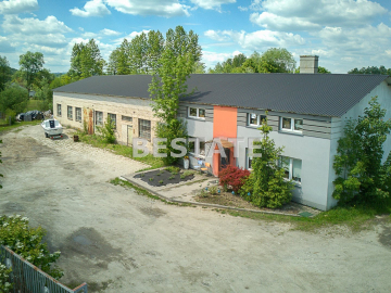 Budynek z magazynem ok. 500m2 w Tuchowie