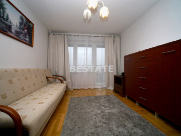 Oferujemy Państwu do sprzedaży mieszkanie o powierzchni  48,8 m2,  zlokalizowane w Tarnowie przy ul. Bitwy pod Monte Cassino. 
