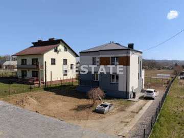 Z ogromną przyjemnością prezentuję Państwu  wyjątkową ofertę nowego mieszkania   w urokliwych Koszycach Wielkich, tuż pod Tarno