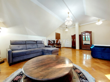 2 pokoje,82m2 w prestiżowej willi, ogród, basen