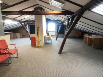 Lokal biurowo-usługowy, 81 m², centrum