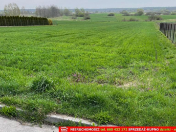 Ładna działka budowlano-rolna, blisko rzeka Wieprz.