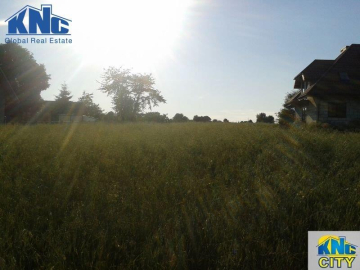 Sprzedam piękną działkę budowlaną w Krępcu o powierzchni całkowitej 21 ar za 249 500 zł. Bardzo atrakcyjna oferta!Opis działki: