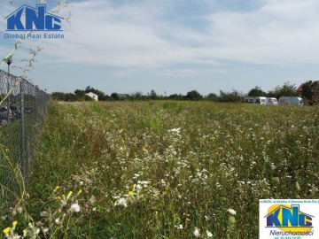  Atrakcyjna działka pod inwestycjęDziałka położona w pobliżu ul. TurystycznejDziałka:- 2900 m2- budowlano-przemysłowa- trapez- 