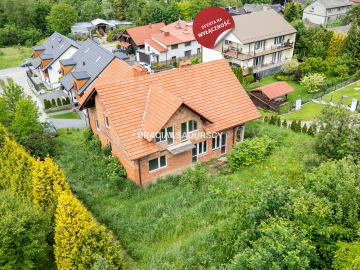 Dom wolnostojący na 7 arowej w Myślenicach 