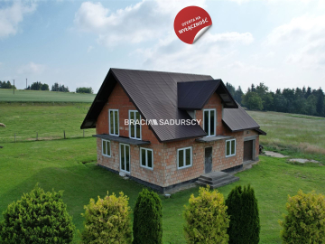 Limanowa, Stare Rybie dom 150 m2. Dom jednorodzinny wolnostojący w zacisznej uliczce  o pow. całkowitej 150 m2, na działce o po