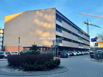 miejsce postojowe w hali garażowej ul. Przewóz