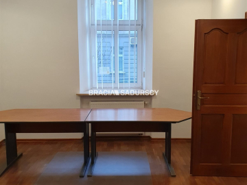 Lokal pod kancelarię|ul. Topolowa 