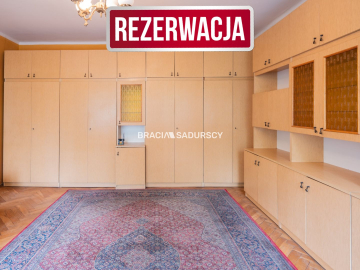 Klasyczne mieszkanie blisko uczelni