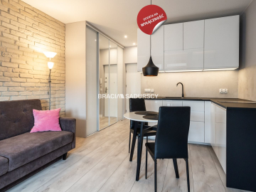 os. Hutnicze | 1 pok. | balkon