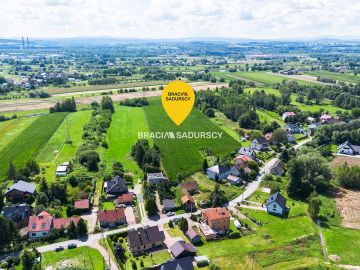 Jeziozany – 85 a. (31 a. budowlane) Inwestycyjna 