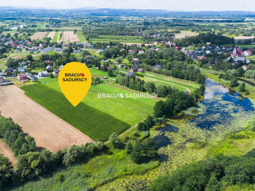 Jeziozany/Liszki – 54 ary, 29 arów budowlane