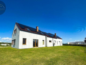 Bliźniak / Całość 215m2 / z widokami na góry
