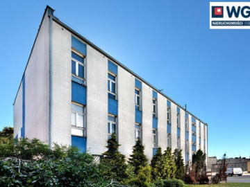 Żnin, budynek biurowo-techniczny, 1645 m2, sprzedam, 1 030 000 zł, netto.  
  
Biurowiec przy głównej ulicy miejscowości.  
  
