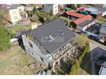 Małomice, dom do dokończenia 270 m2, działka 665 m2, sprzedam, 299 000,00 zł.  
  
Na sprzedaż dom położony w cichej i spokojne