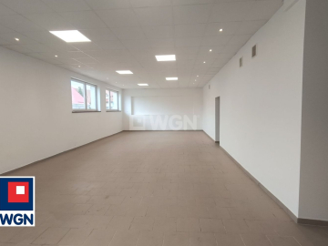 Konotop, sprzedam obiekt, powierzchnia użytkowa 215 m2, działka 494 m2, 399 000 zł.  
  
Na sprzedaż obiekt handlowo-usługowy z