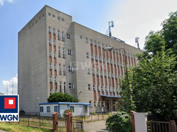 Włocławek, kompleks budynków biurowych, 7508 m2, z parkingiem w centrum, sprzedam 5 900 000 PLN, netto.  
  
Zgodnie z aktualny
