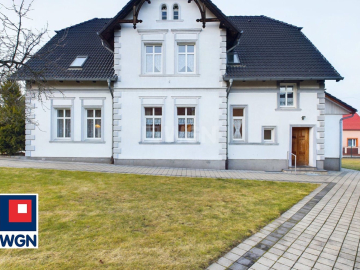 Przemków, dom, obiekt, rezydencja, 6 pokoi, 300 m2, sprzedam, cena 849 000 zł.  
  
Oferuję Państwu do sprzedaży duży rezydencj