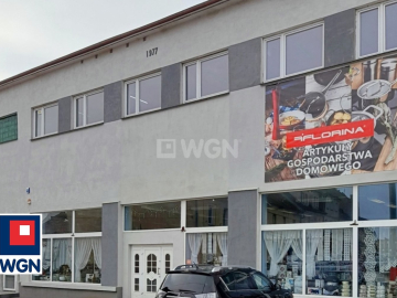 Przemków, lokal handlowo-usługowy, parter, 230 m2, wynajmę, 5 000 zł netto.  
  
Ofertuję lokal handlowo-usługowy na wynajem w 