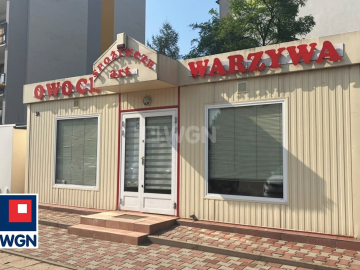 Chocianów, lokal handlowo-usługowy, łączna powierzchnia 49 m2, sprzedam, cena 130 000 zł.  
  
Oferuję na sprzedaż lokal pod dz