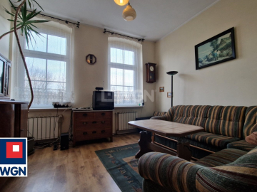 Szprotawa, mieszkanie 2 pokoje, 49 m2, odstępne 1300 zł, wynajmę.  
  
Na wynajem posiadam mieszkanie na 1 piętrze, z ogródkiem