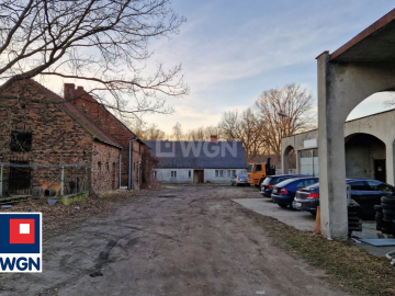 Iłowa, dom 92 m2, 4 pokoje, warsztat samochodowy 265 m2 i 125 m2, cena 715 000 zł, sprzedam.  
  
Na sprzedaż nieruchomość grun