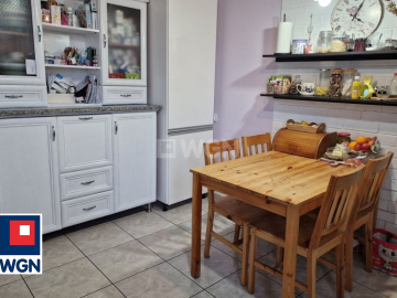 Szprotawa, mieszkanie 3 pokoje, 75 m2, sprzedam, cena 325 000 zł.  
  
 Oferta wyłącznie w WGN Nieruchomości.  
  
 Sprzedam mi