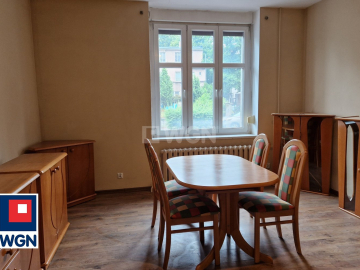 Żagań, mieszkanie 3 pokoje, 83,30 m2, cena 300 000 zł, sprzedam.  
  
Na sprzedaż oferuję Państwu przestronne mieszkanie na par