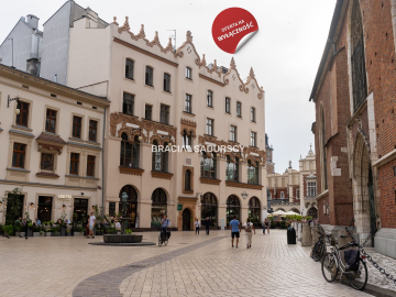 Kościół Mariacki / Rynek Główny / 2 mieszkania