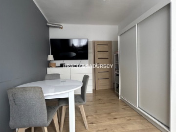 2-POKOJOWE  W CENTRUM NOWEJ HUTY